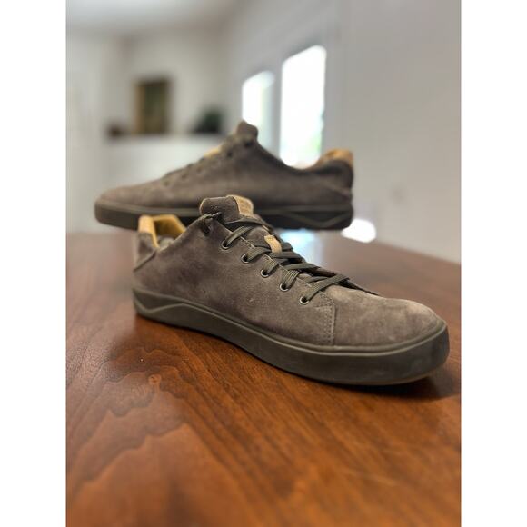 OluKai Lae\'ahi Lī \'Ili Casual Sneakers Grey Suede Collapsible Heel Size 10 main image 4